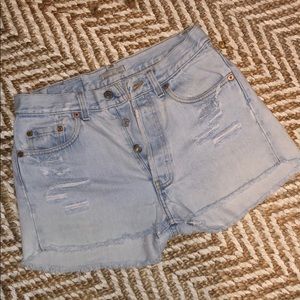 Levi’s Lenna Agnes high wasted denim cutoffs